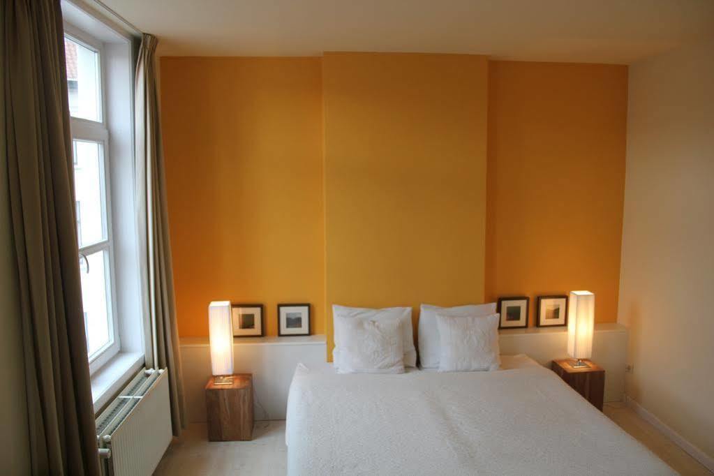 The Blue House Bed and Breakfast Brugge Eksteriør billede